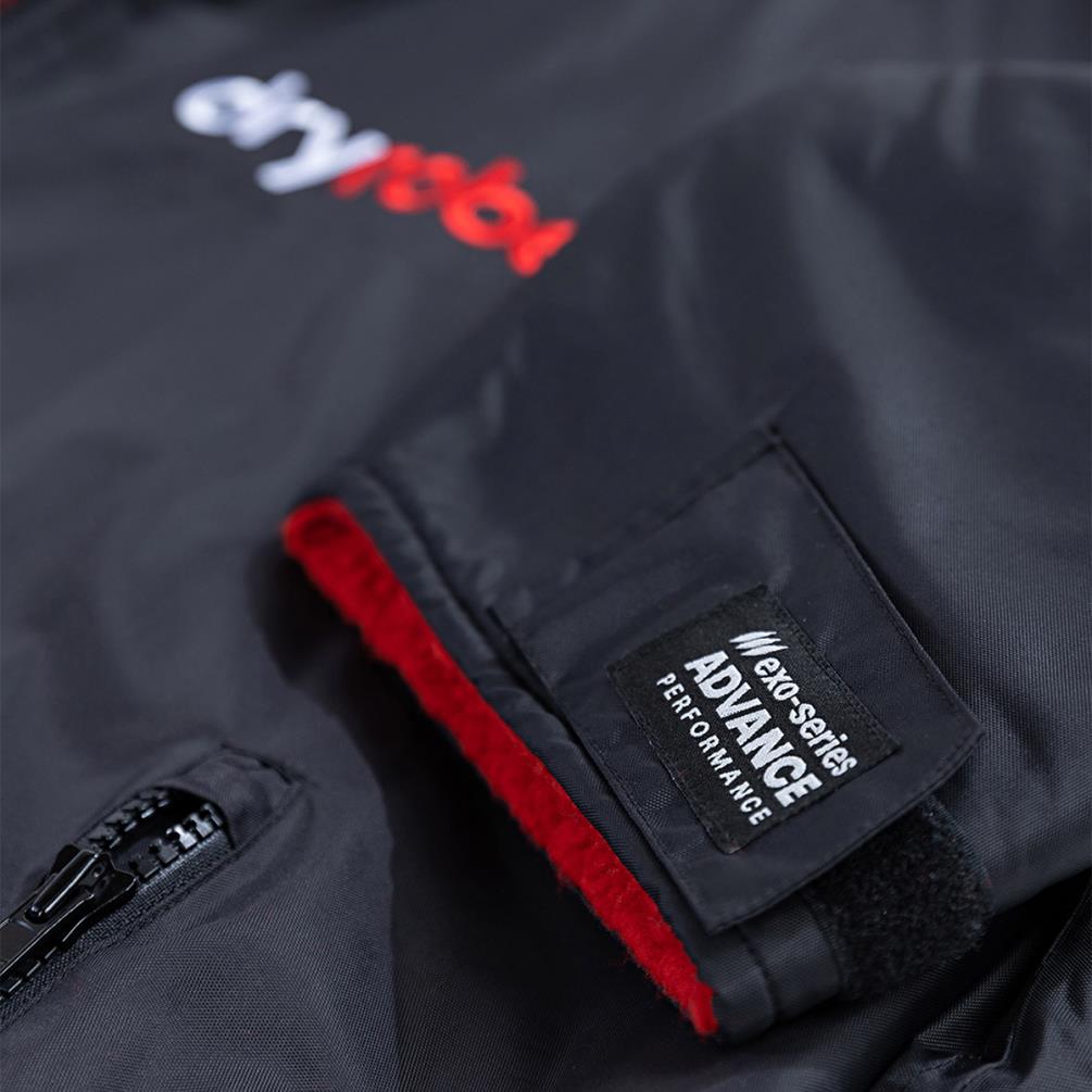 dryrobe Advance Long Sleeve Changing Robe - Black / Red Extra Image 3